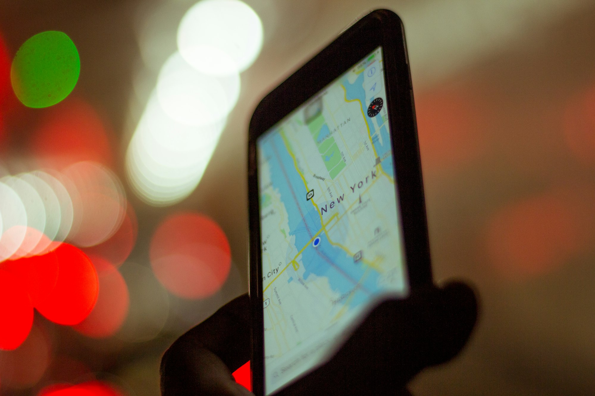 Location-aware smartphone triggering home automations