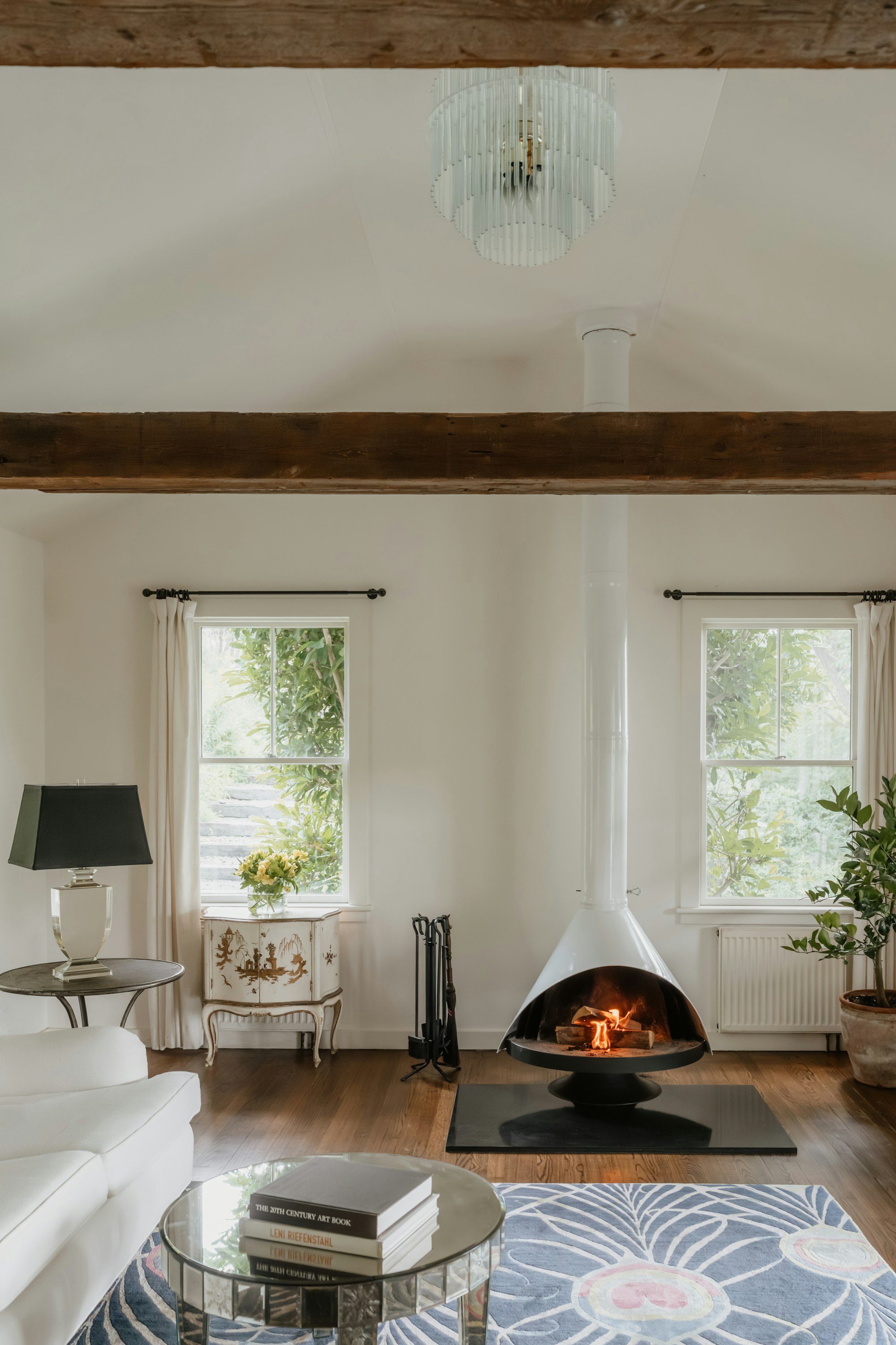 Connected smart home running automations unattended